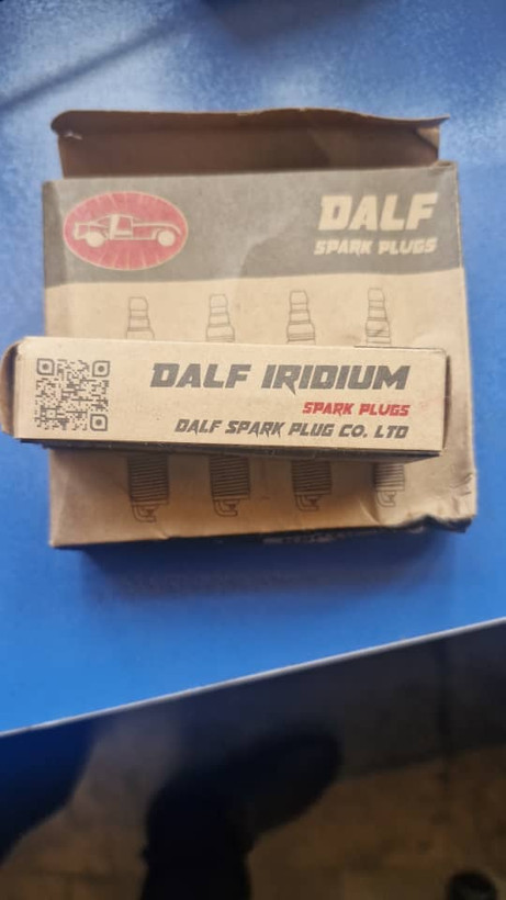 شمع سوزنی ایریدیوم پایه کوتاه DALfمخصوص ماشین های توربو کد ۷